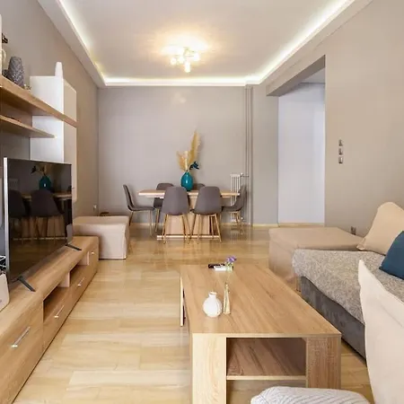 Urban Grey Apartment