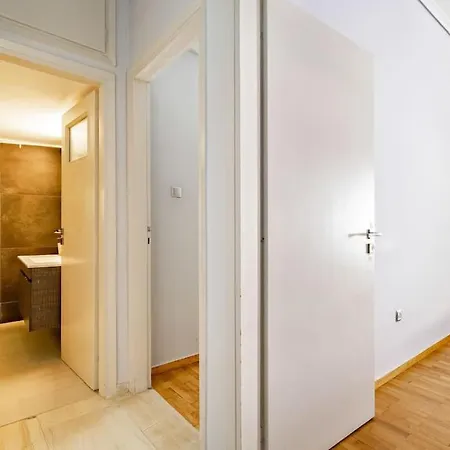 Apartment Urban Grey